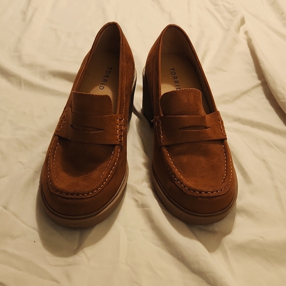 Torrid heeled loafers. - Picture 1 of 4